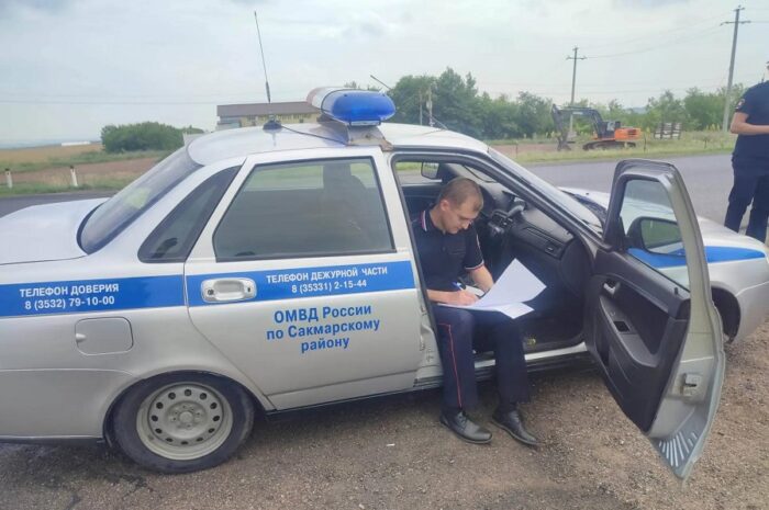 В Сакмарском районе женщина пыталась откупиться от полицейских