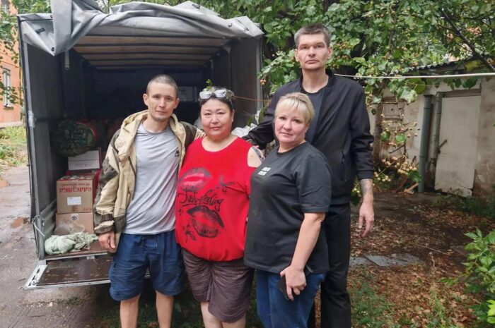 Ветеран СВО из Орска занялся сбором и доставкой гумпомощи
