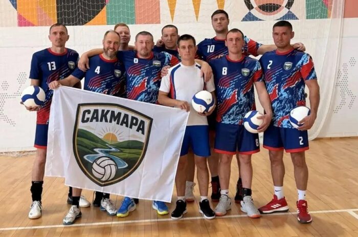 Волейбольная «Сакмара» стартовала в регулярном региональном турнире