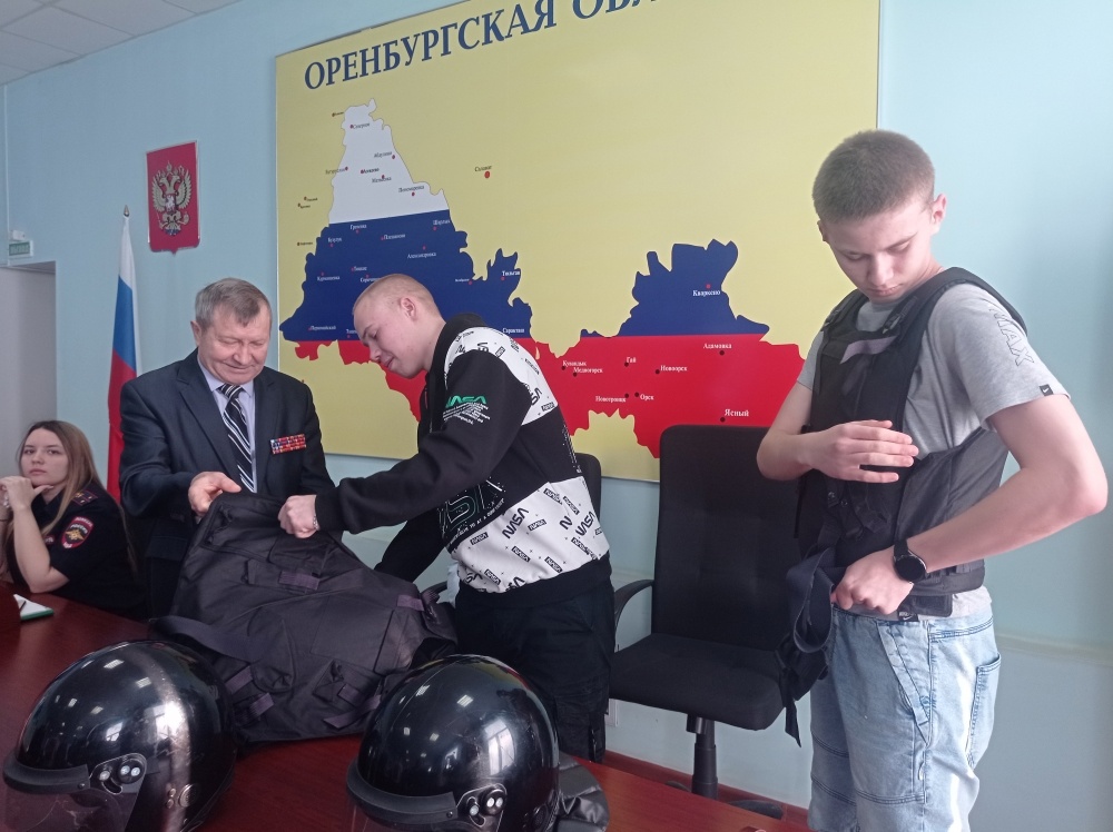 В  Сорочинском  округе прошла акция «Студенческий десант»