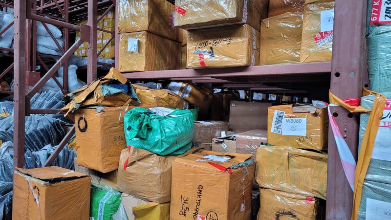 В Оренбуржье задержали контрафактные товары из Казахстана на 80 млн рублей