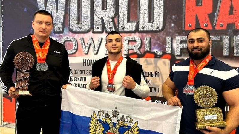 Сорочинские силачи привезли 5 золотых, 1 бронзовую медали и Кубок победителя с областных соревнований