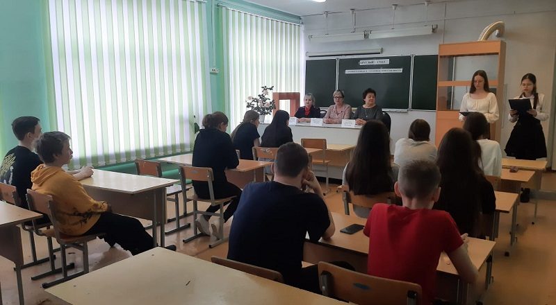Сорочинские полицейские приняла участие в работе «круглого стола» в поселке Войковский