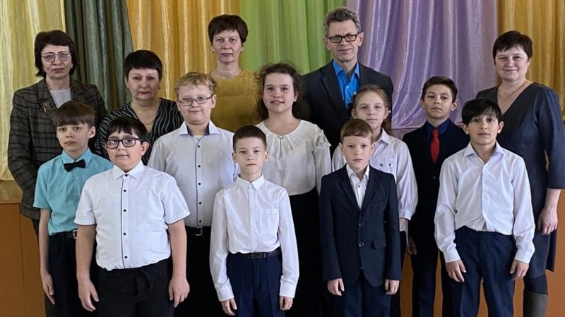 Конкурс на лучшее исполнение гамм провели в сорочинской “Лире”