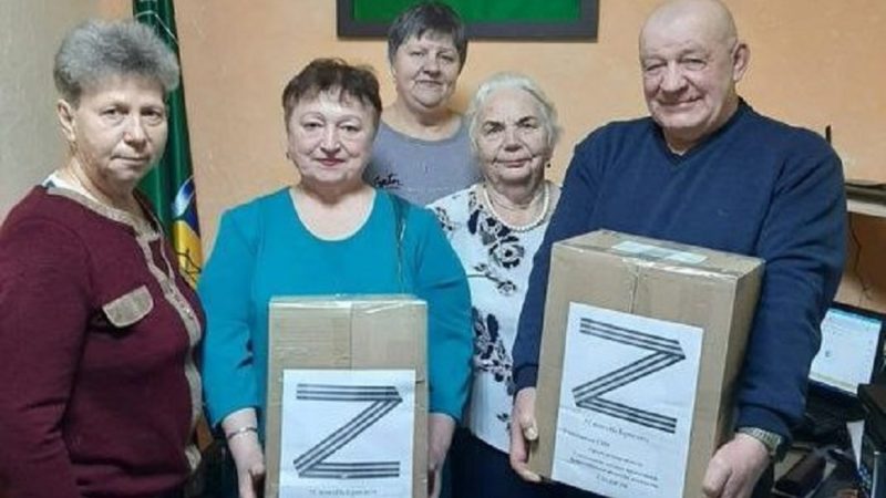 Сорочинцы принимают активное участие в плетении маскировочных сетей и  изготовлении окопных свечей