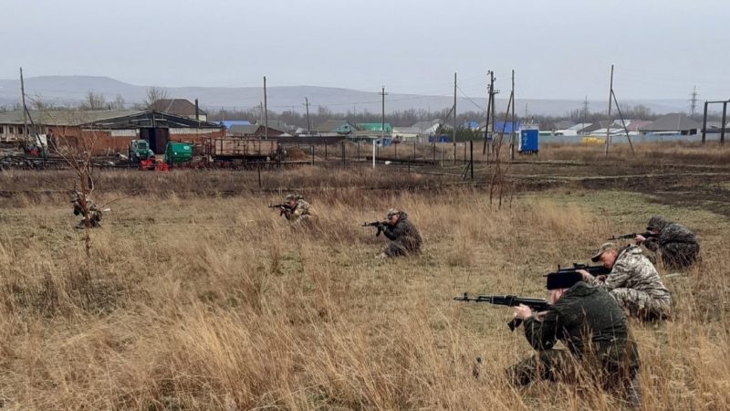 Сорочинские казаки провели тактические занятия по штурмовой и военно-медицинской подготовке (фоторепортаж)
