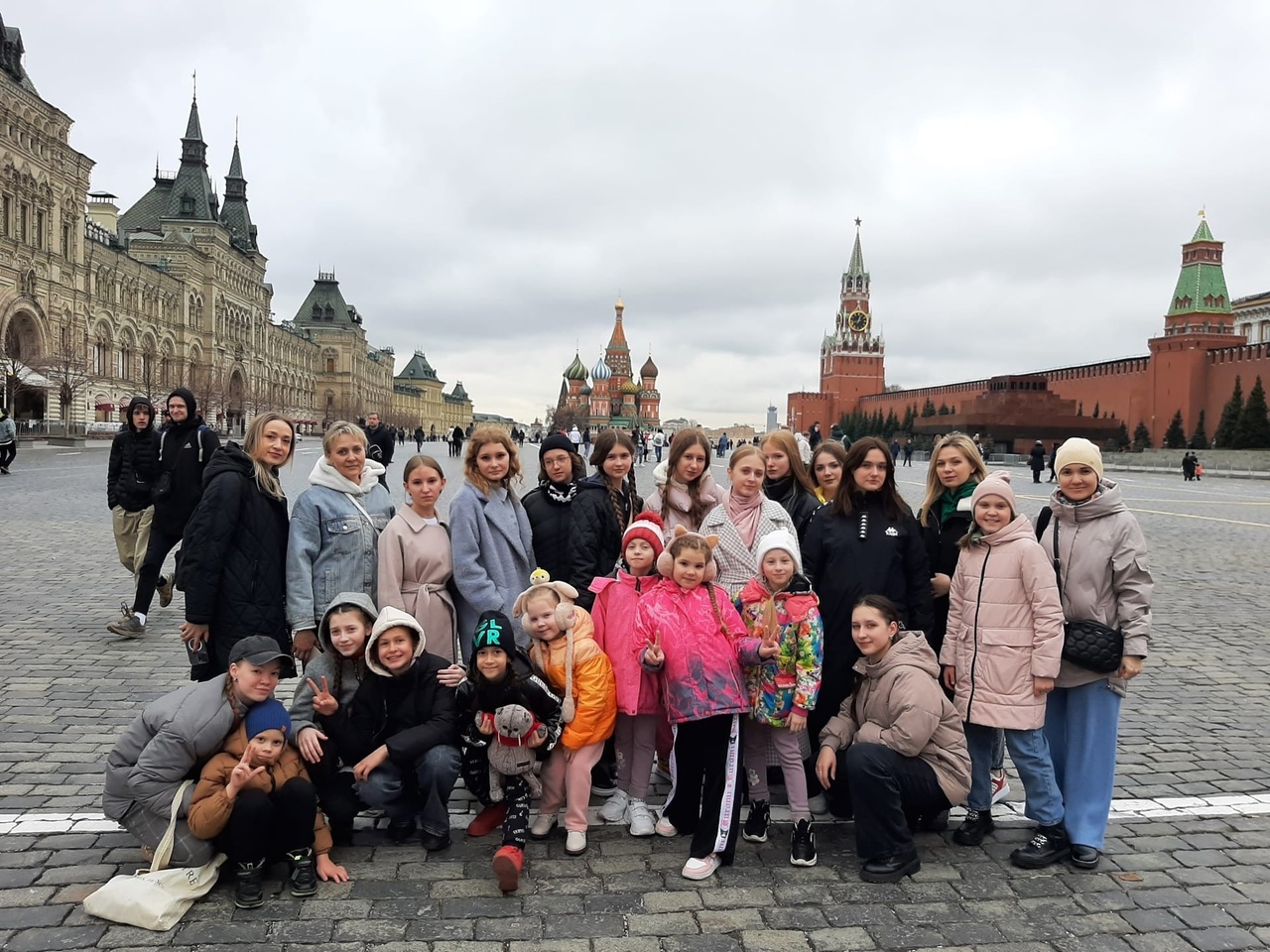 Сорочинский “Эдельвейс” признан лучшим детским театром моды России |  02.04.2023 | Новости Сорочинска - БезФормата