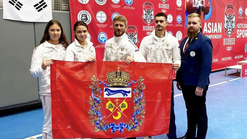 Сорочанка Эльвира Сатлыкова стала призером чемпионата Азии по гиревому спорту