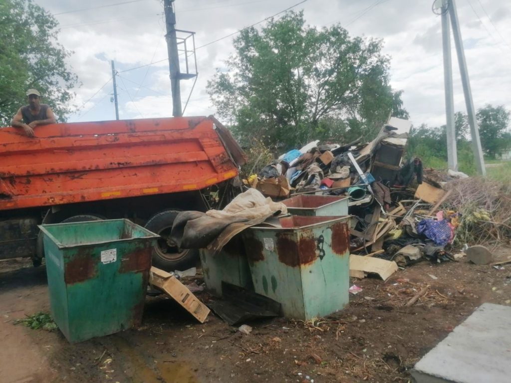 В Сорочинске ликвидировали стихийную свалку | 21.06.2023 | Новости  Сорочинска - БезФормата