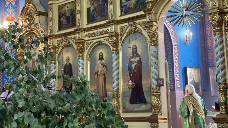 Татьяна Мелентьева поздравила сорочинцев с праздником Святой Троицы