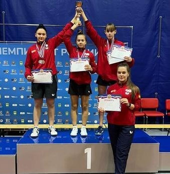 “Золото” и “серебро” привезли сорочинские теннисисты с первенства области