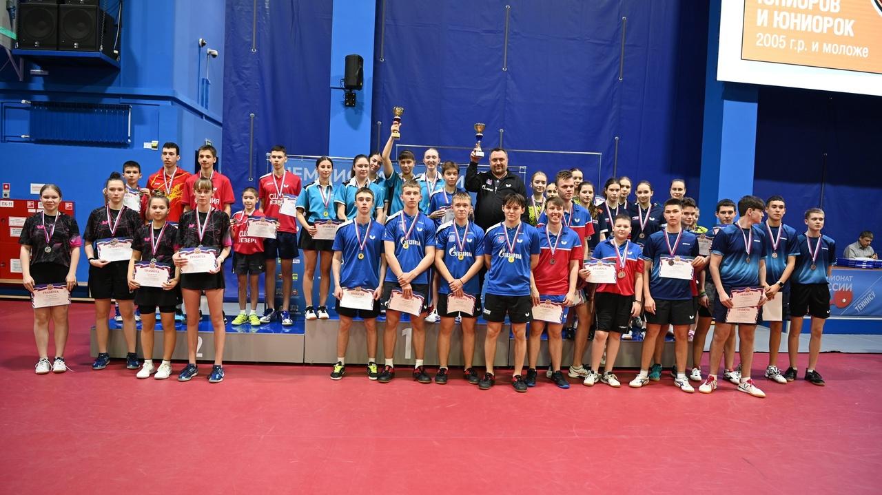 Сорочинские теннисистки одержали победу в составе сборной Оренбуржья