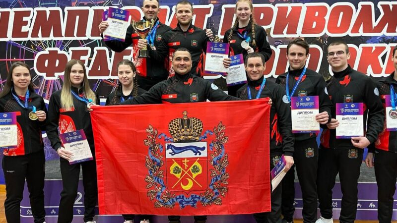 Сорочинские гиревики успешно выступили на Чемпионате ПФО