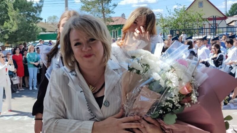 Двое педагогов из Сорочинска стали обладателями премии в размере 200 000 рублей
