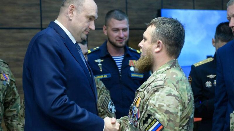 Глава региона Евгений Солнцев встретился с финалистами программы «Герои Оренбуржья»