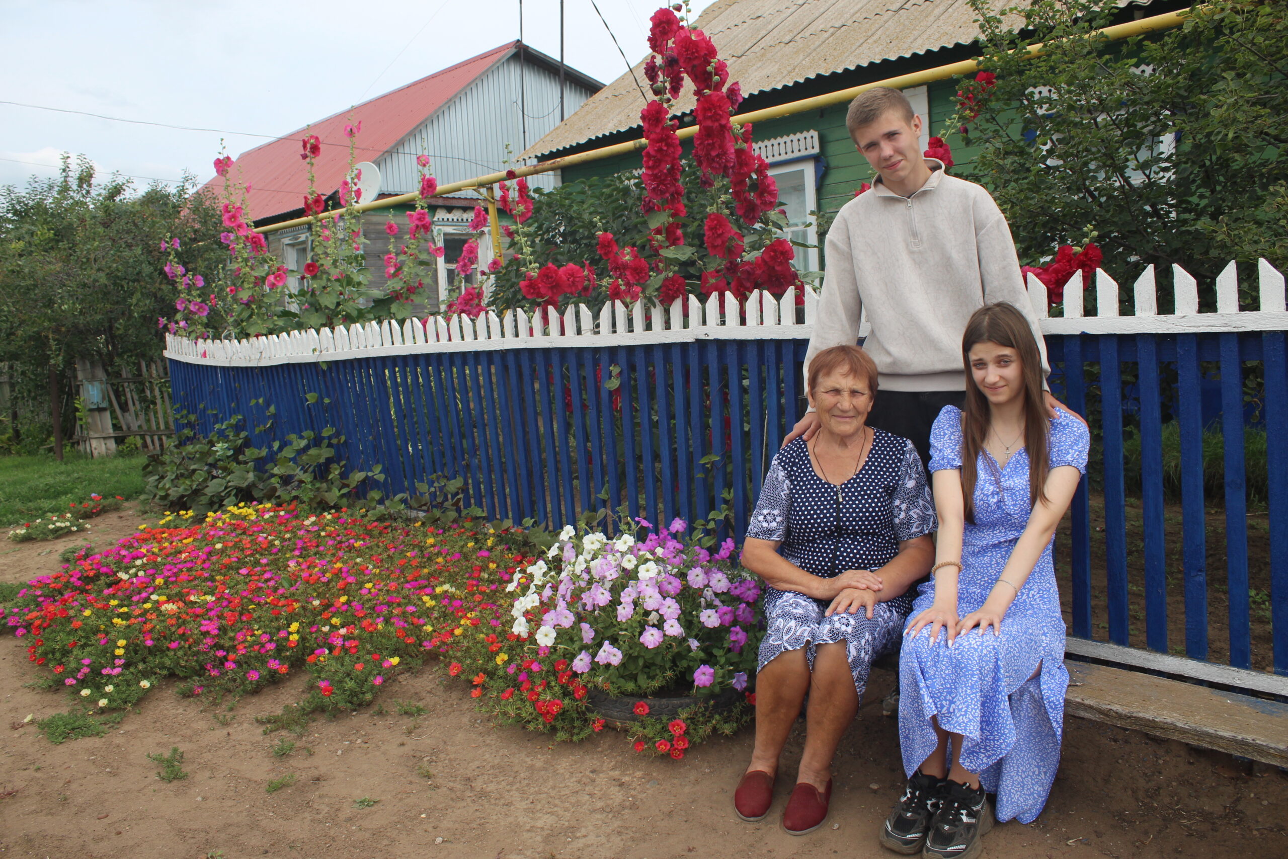 «И чичер*, и зной, и дождь тоже мой…»