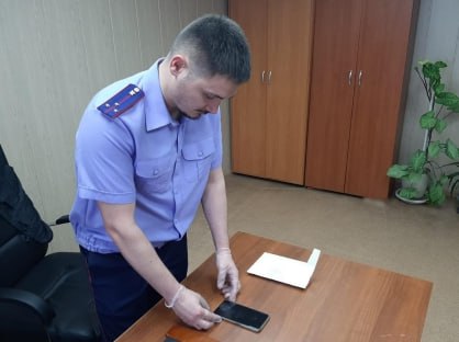 Киберкража в Сорочинске: двое молодых людей обвиняются в хищении 400 тысяч рублей