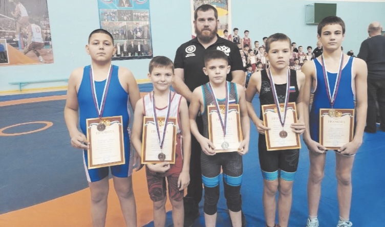 Борцы снова с наградами!