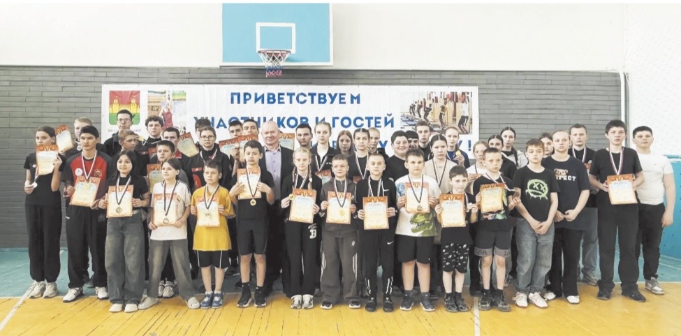 Впервые, как Гагарин