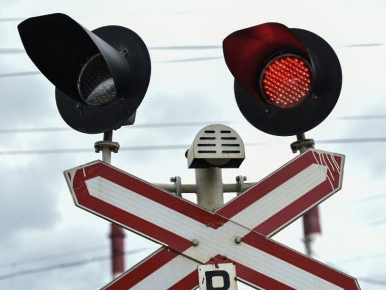 Переезд в Октябрьском закроют на двое суток