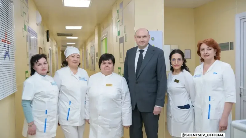 Евгений Солнцев поздравил медицинских работников с профессиональным днём