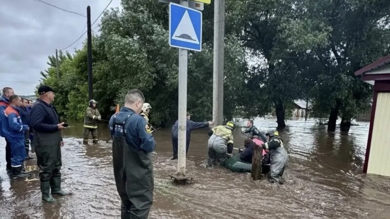 «Единая Россия» оперативно ликвидирует последствия стихии и помогает жителям Оренбуржья