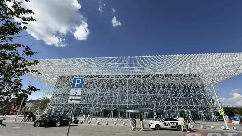 Установлено прямое авиационное сообщение между Оренбургом и Алматы