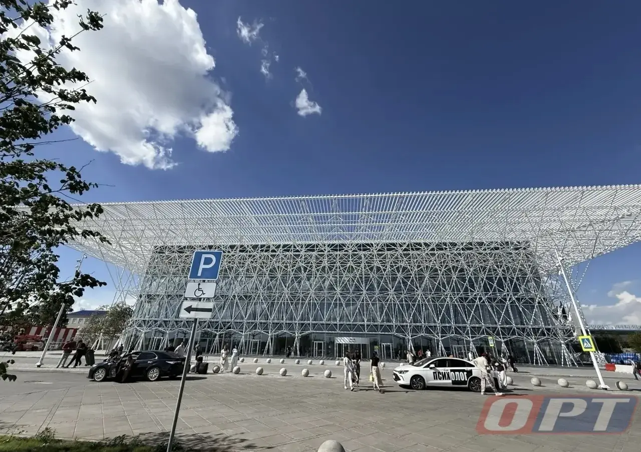 Установлено прямое авиационное сообщение между Оренбургом и Алматы