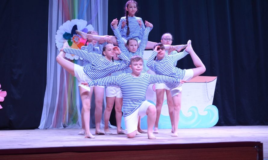Волшебный танец добра и надежды показали юные артисты театра танца ART PLUS Ясного
