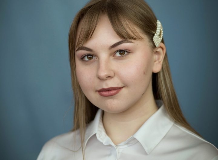 Ученица Октябрьской средней школы признана “Учеником года-2023” в Оренбуржье