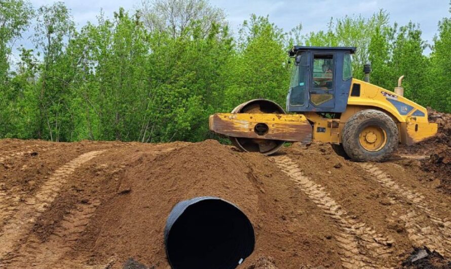 В Оренбуржье продолжается ремонт дорог к туристическим объектам