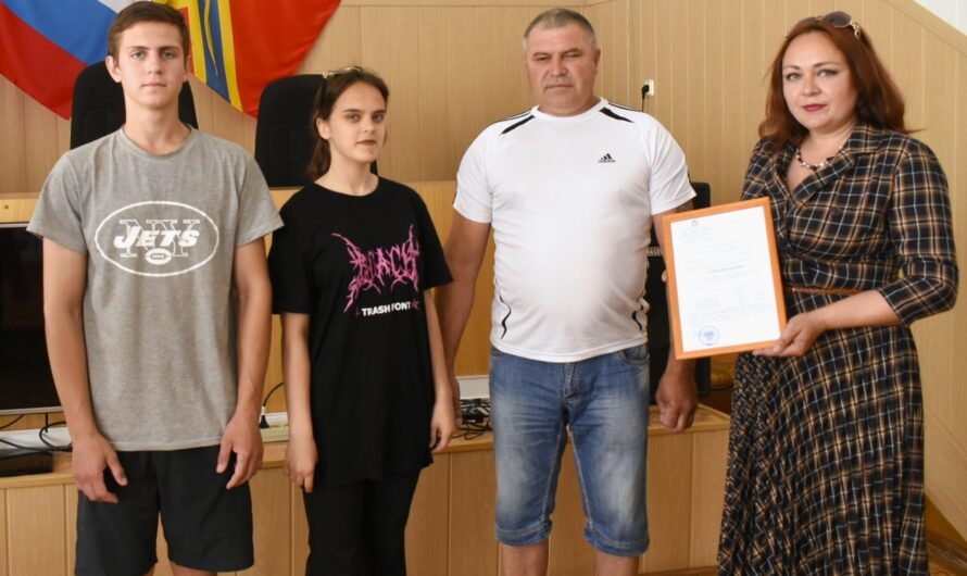 Господдержка приходит в октябрьские семьи