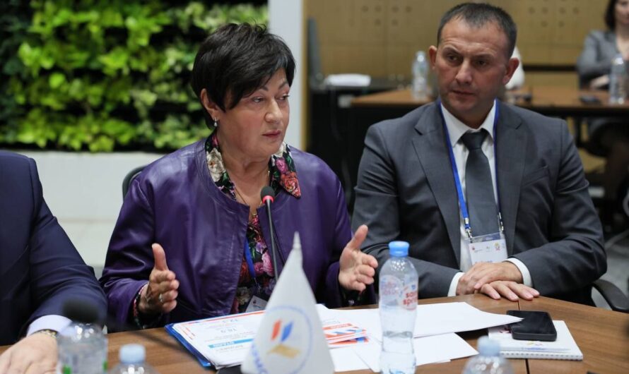 Стратегическая сессия «Муниципального диалога» прошла на площадке ВАРМСУ