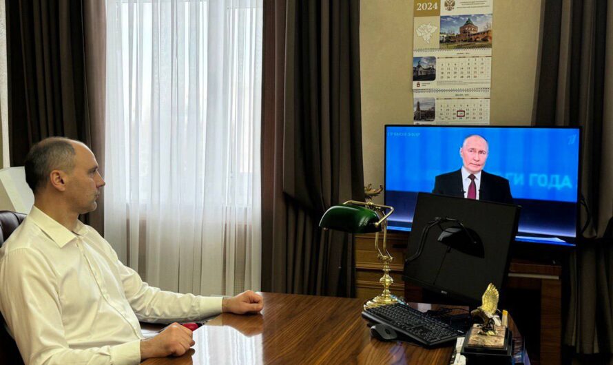 Владимир Путин: Рост промышленности в России составил 4,4 процента