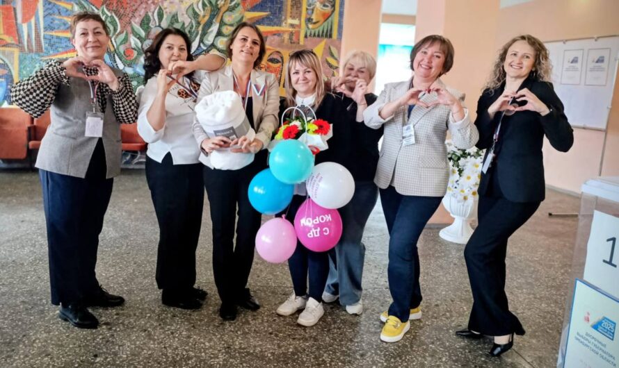 В каждом Октябрьском УИКе работает единая и дружная команда