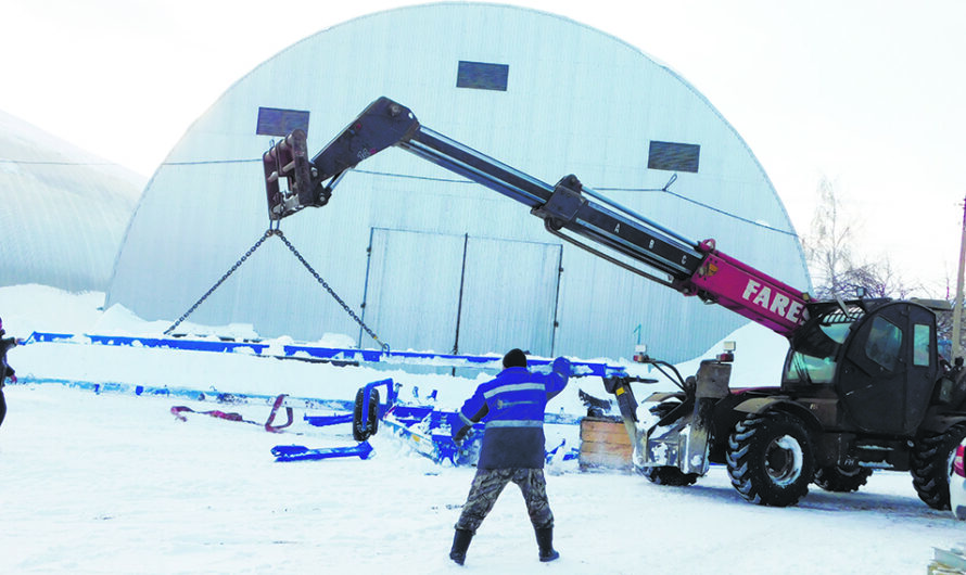 Октябрьские сельхозпредприятия заняты зимним ремонтом техники