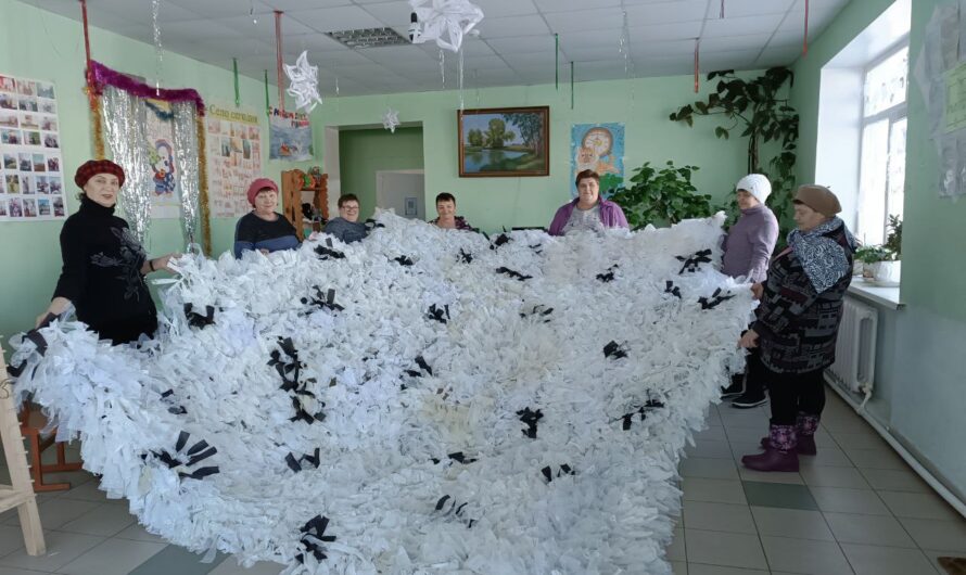 Каждая масксеть октябрьских волонтеров приближает Победу