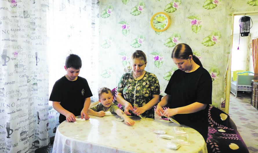 Волонтеры “За” право на достойную жизнь