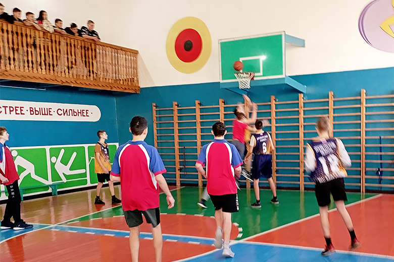 В Курманаевской ДЮСШ прошли соревнования по баскетболу