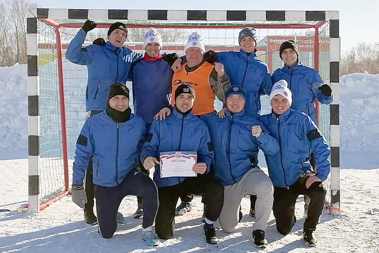 Курманаевские футболисты вышли в финал «Оренбургской снежинки»