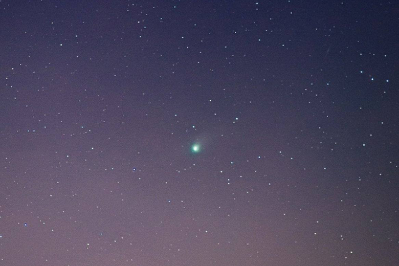 Оренбургские астрономы сфотографировали «зеленую» комету