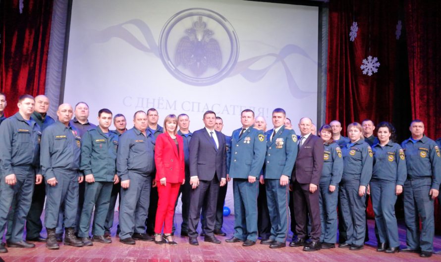 В Курманаевском районе поздравили спасателей