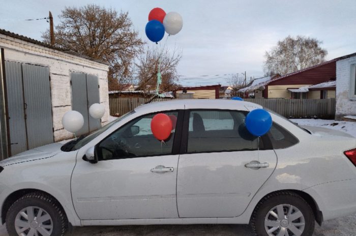 Комплексный центр соцобслуживания в Александровском районе получил новый автомобиль