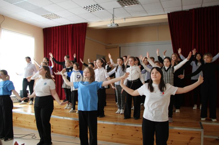 Первичное отделение нового российского молодежного движения открыли в Александровской школе