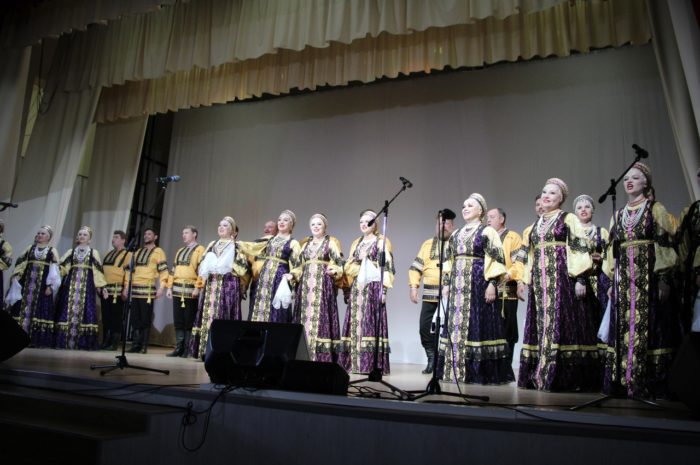 Праздничный концерт ко Дню России