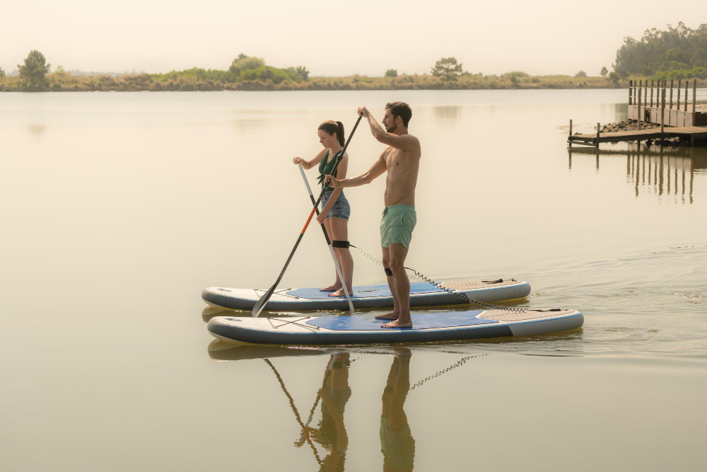 SUP-прогулка или SUP-сёрфинг: чем отличаются и что выбрать новичку