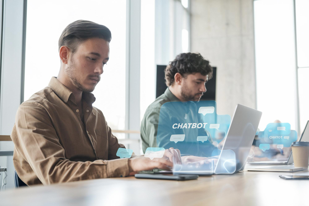 Интеграция чат-бота с CRM, оплатой и базами данных: как это работает