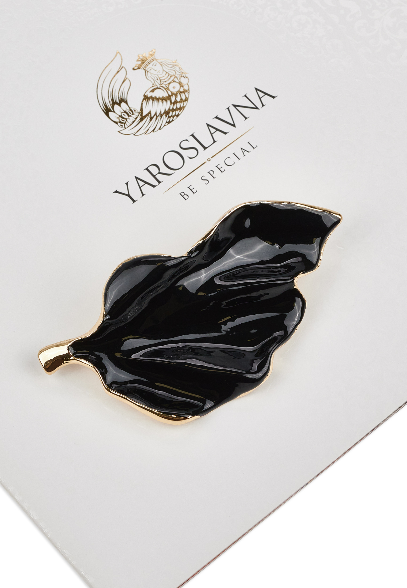 Burgundy — фото 2