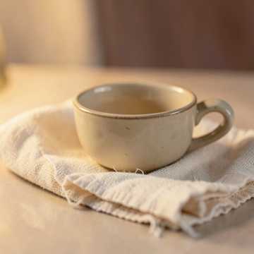Обложка трека Лирика • Лоу‑фай