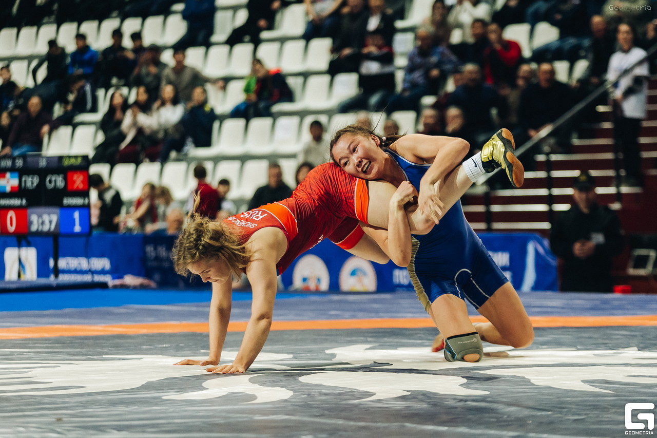 Чемпионат России по женской борьбе